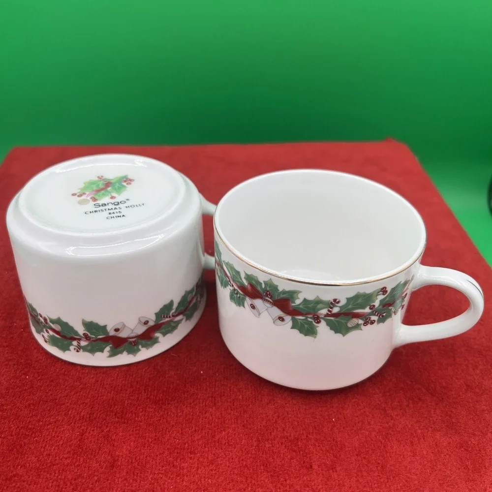 1990 Sango Christmas Holly Teacups 2‎ Pc Sets Candy Canes Bells 8415 Gold Rim